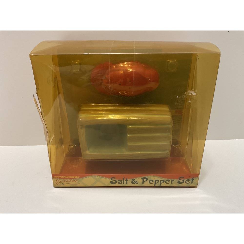 Boston Warehouse Coastal Lobster Trap Salt and Pepper Set 75899 Ceramic 2004 NEW
